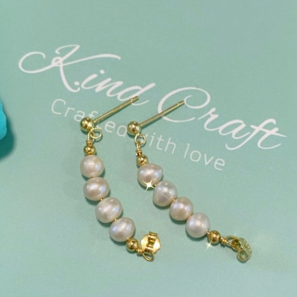 🌟Buy 1 Get 1 FREE Natural Freshwater Pearl vermeil hoop earrings gold silver - Picture 7 of 13